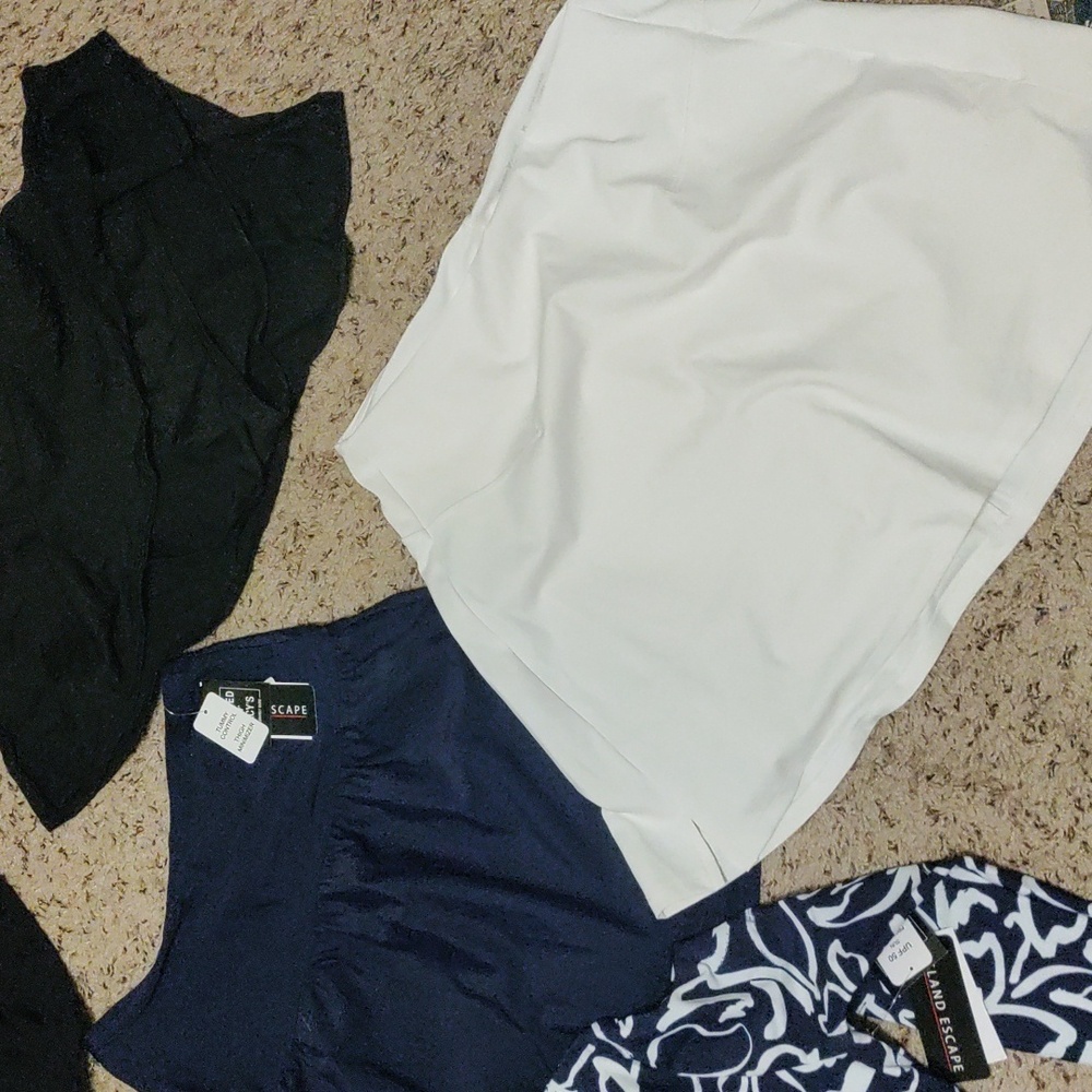 9 NEW swim suit pieces Coco Reef, Old Navy - Picture 2 of 3
